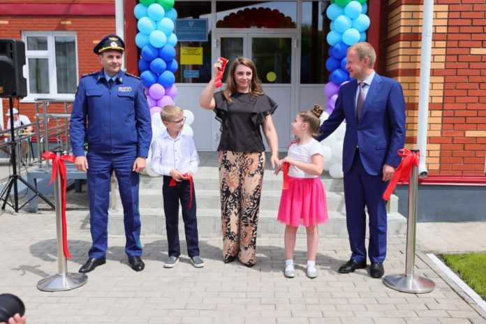 яслиъ